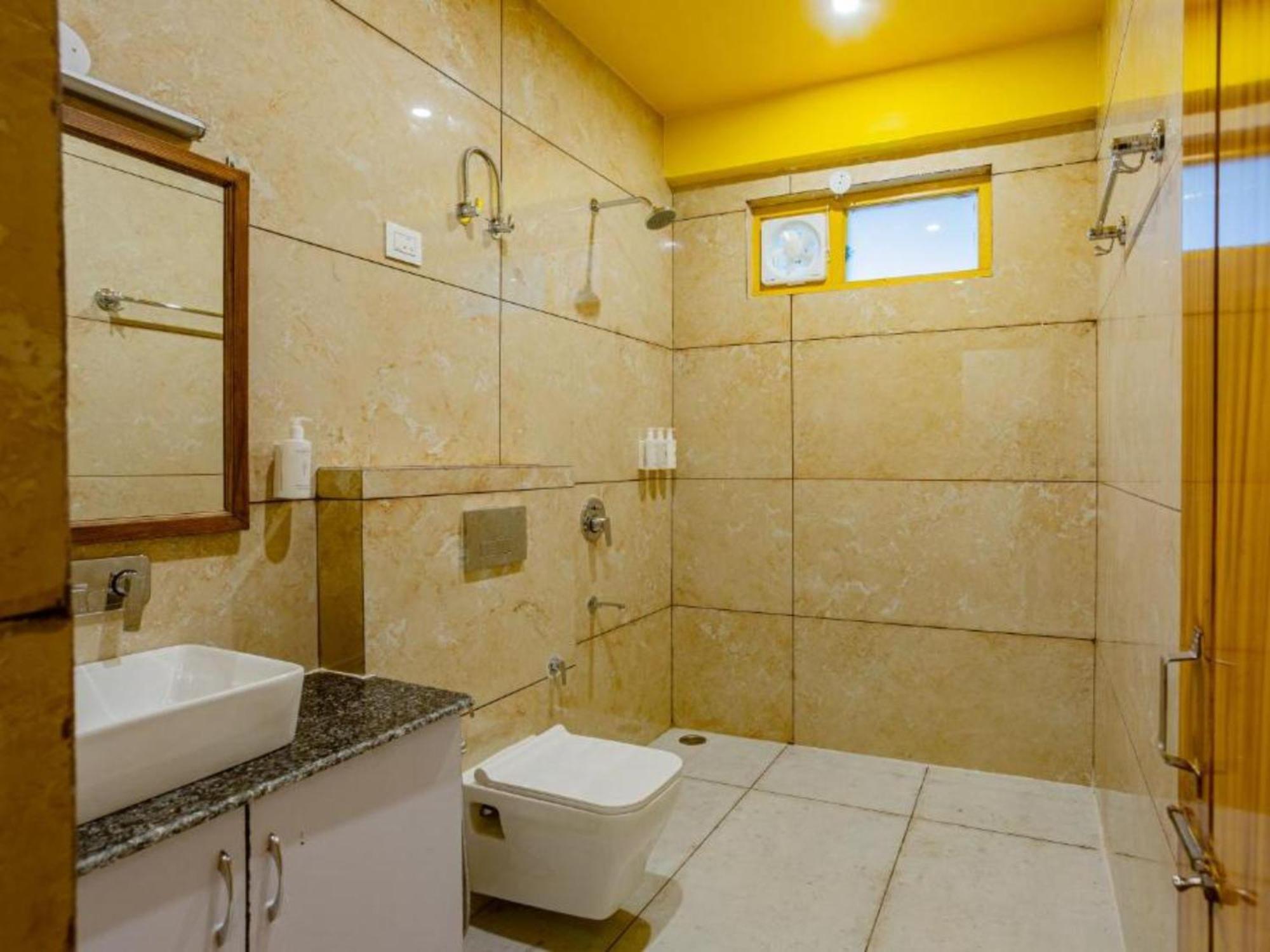 The Hosteller Kasol Bilik gambar